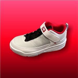 NEW Jordan Max Aura 3 (PS) Youth 1
